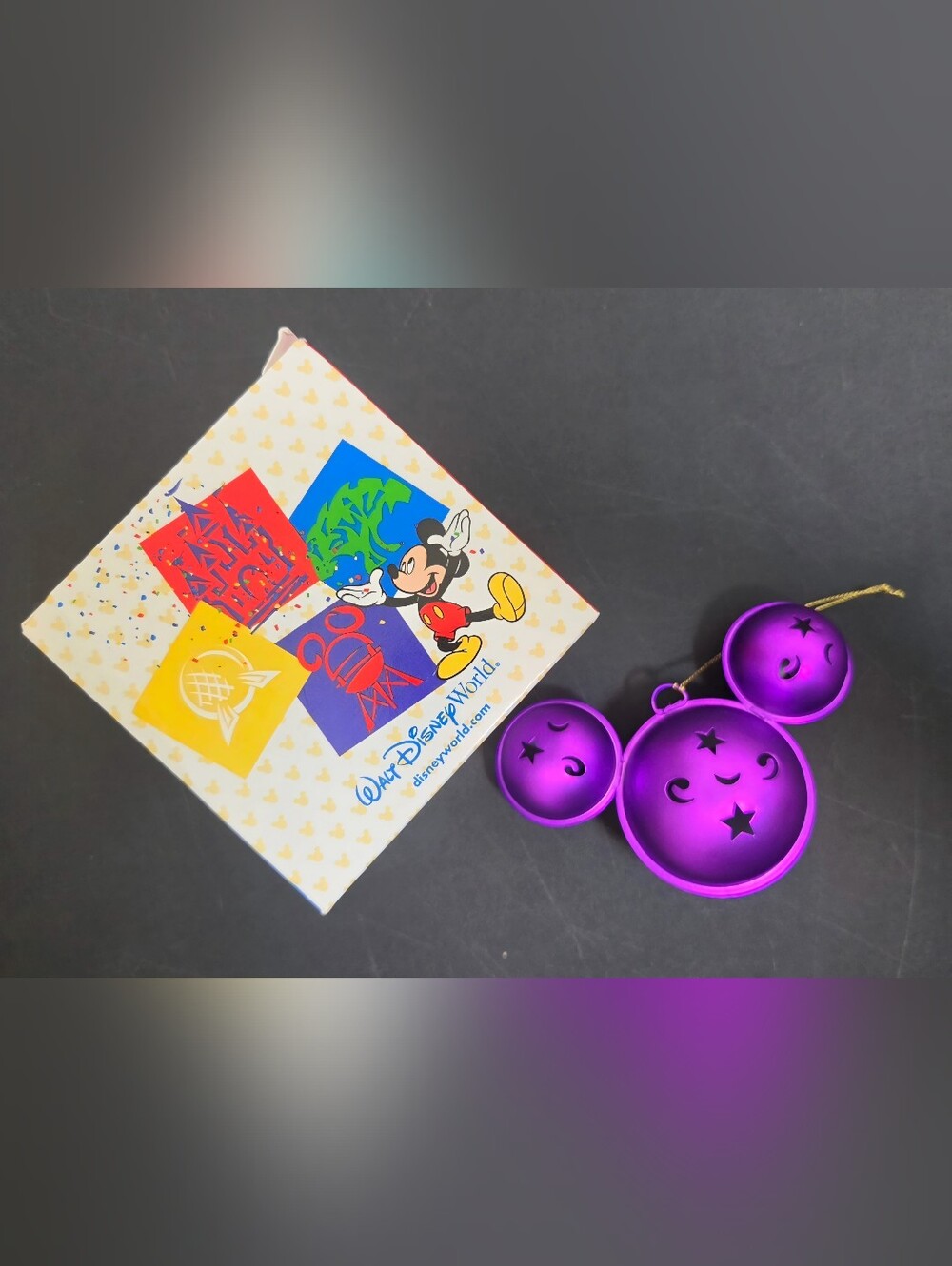 DISNEY MICKEY MOUSE CHRISTMAS ORNAMENT